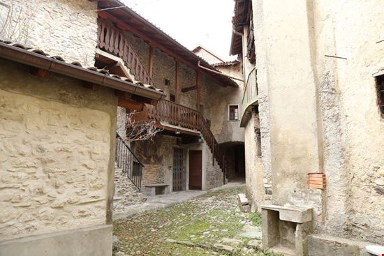 Un Paese in Posa - Gh'eva una volta a Barni ... Barni